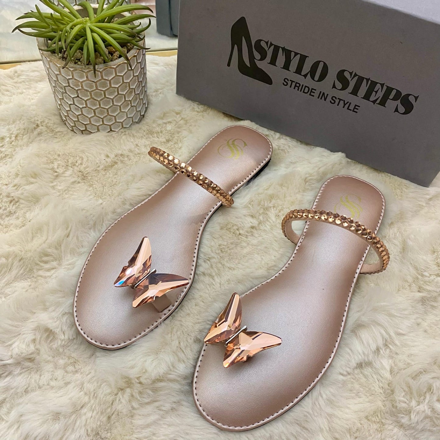 Butterfly Stride Flats
